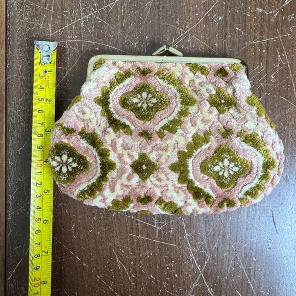 Vintage‎ Flower Tapestry White Pink And Brown Chain Strap Purse Made In Japan - Picture 7 of 9